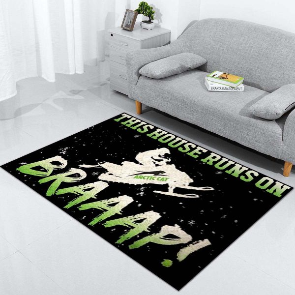 Dieses Haus läuft auf Arctic Cat Teppich