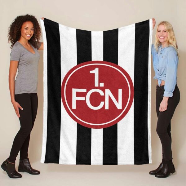 1. FC Nürnberg schwarz weißer Hintergrund Fleecedecke - Decke