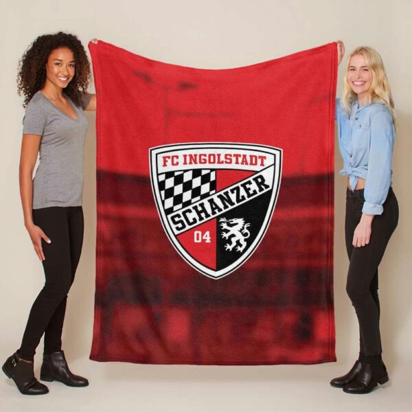 Spielfeld des FC Ingolstadt 04 Fleecedecke - Decke