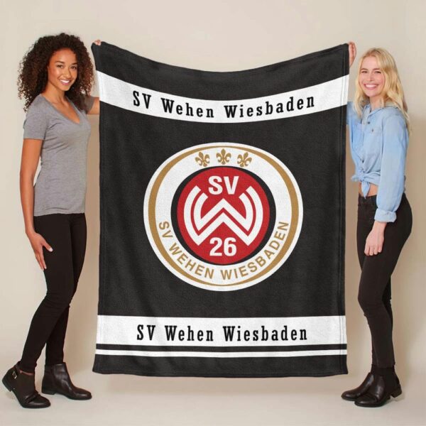 SV Wehen Wiesbaden schwarzer Hintergrund 04 Fleecedecke - Decke